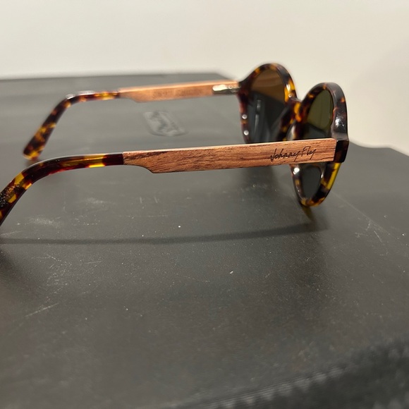 Johnny Fly Tortoise Shell Sunglasses with Blue Lenses comes with case & pouch